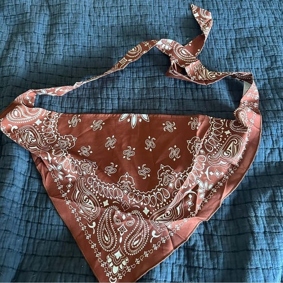 BANDANA Top - Picture 5 of 7